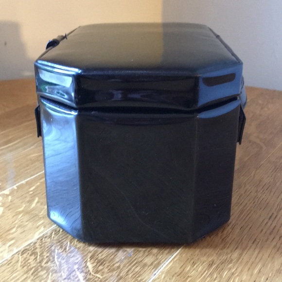 1950’s Vintage Black Patent Leather Box Purse - Picture 6 of 7